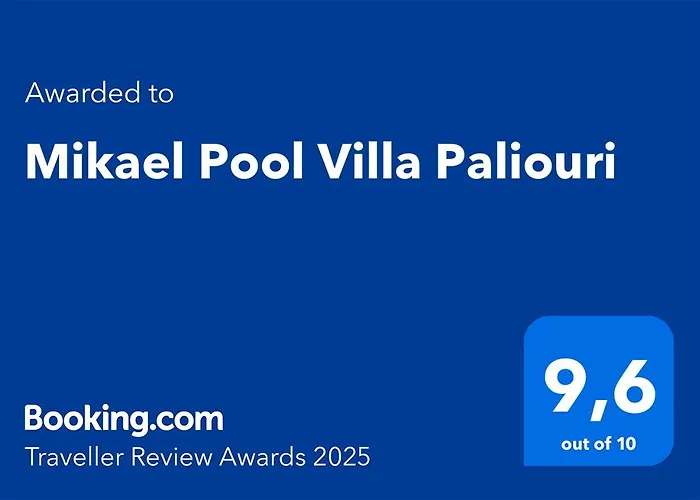 Mikael Pool Villa Paliouri